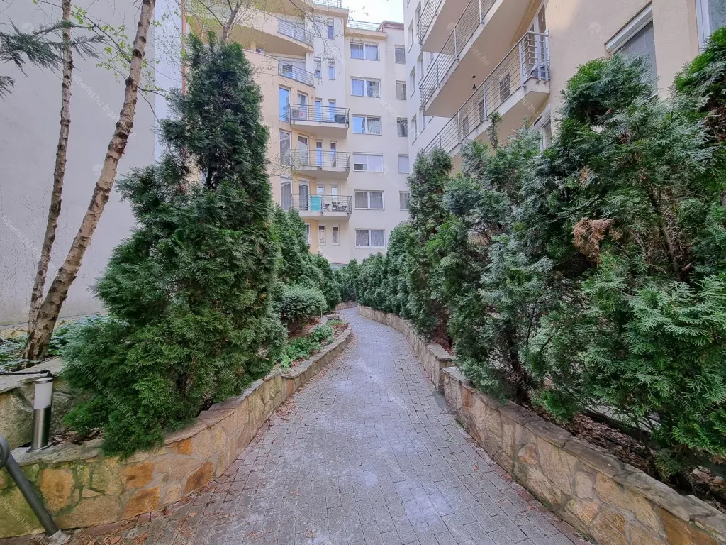 Kiadó albérlet 320000 Ft/hó áron: Budapest, VI. kerület  Káldy Gyula utca. Mérete: 54 nm, 2 szobás | Alberlet.hu - 6686514