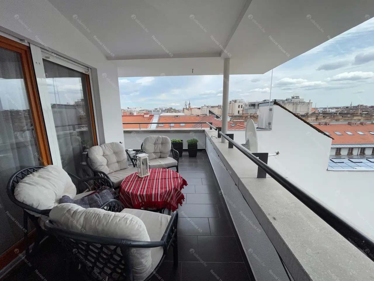 Kiadó albérlet 720000 Ft/hó áron: Budapest, VI. kerület  Káldy Gyula utca. Mérete: 80 nm, 3 szobás | Alberlet.hu - 5367183