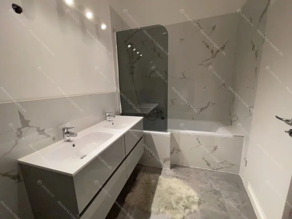 Kiadó albérlet 699000 Ft/hó áron: Budapest, VI. kerület  Káldy Gyula utca. Mérete: 80 nm, 3 szobás | Alberlet.hu - 6638450