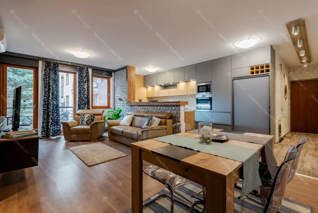 Kiadó albérlet 550000 Ft/hó áron: Budapest, VI. kerület  Káldy Gyula utca. Mérete: 90 nm, 3 szobás | Alberlet.hu - 6642164