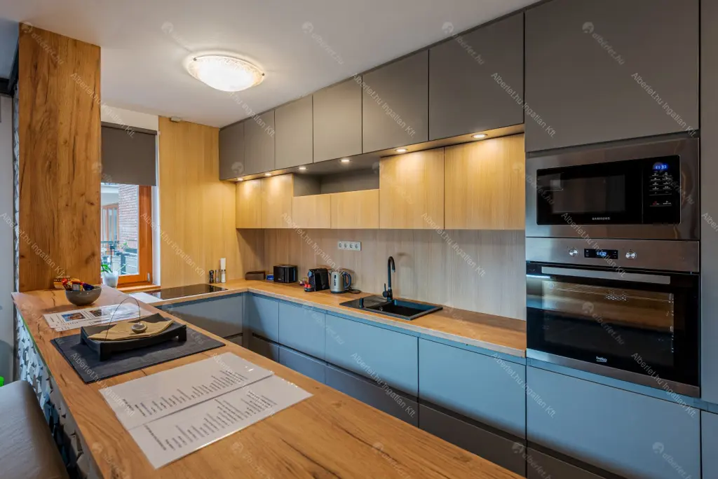 Kiadó albérlet 550000 Ft/hó áron: Budapest, VI. kerület  Káldy Gyula utca. Mérete: 90 nm, 3 szobás | Alberlet.hu - 6654954