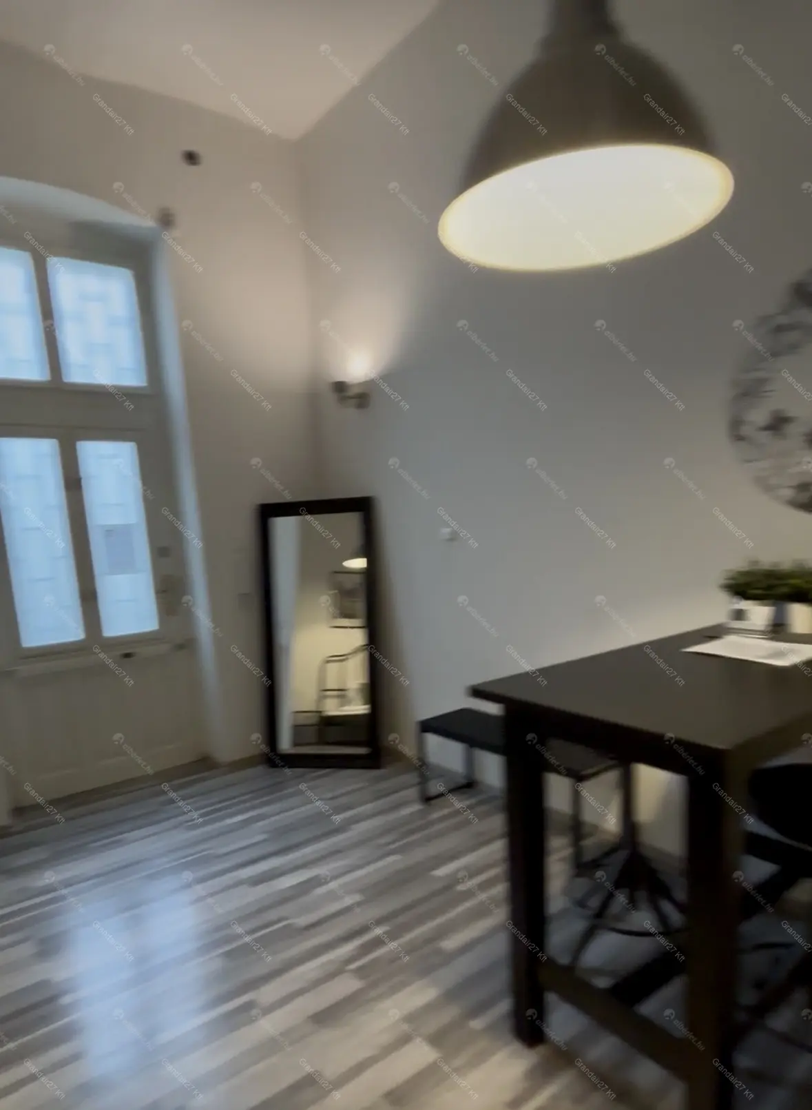 Kiadó albérlet 220000 Ft/hó áron: Budapest, VI. kerület  Király . Mérete: 25 nm, 1 szobás | Alberlet.hu - 6661574