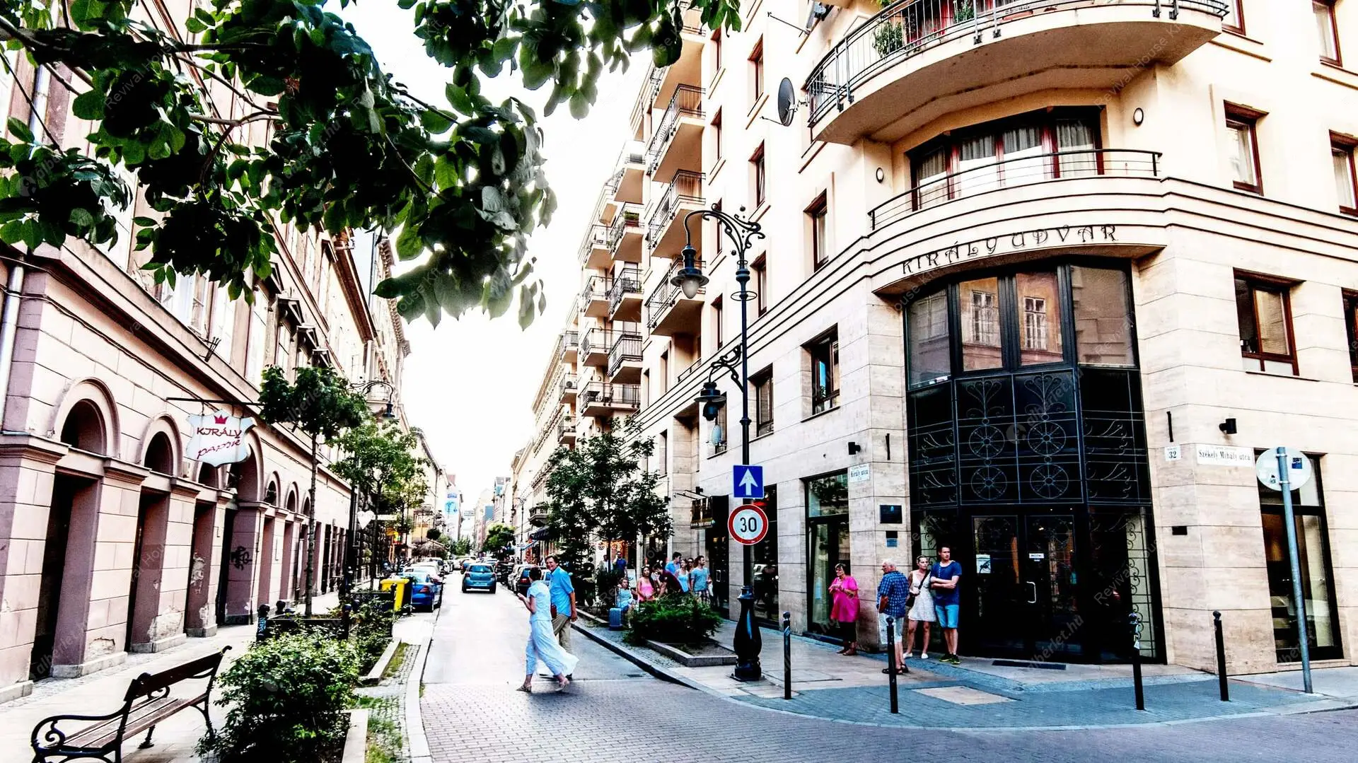 Kiadó albérlet 600000 Ft/hó áron: Budapest, VI. kerület  Király utca. Mérete: 120 nm, 4 szobás | Alberlet.hu - 6083665