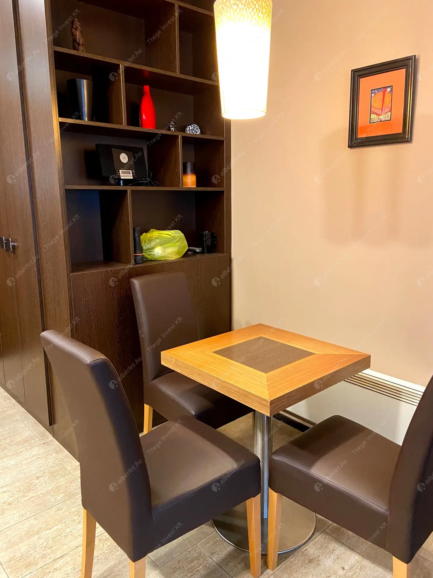 Kiadó albérlet 260000 Ft/hó áron: Budapest, VI. kerület  Király utca. Mérete: 35 nm, 1 szobás | Alberlet.hu - 6532598