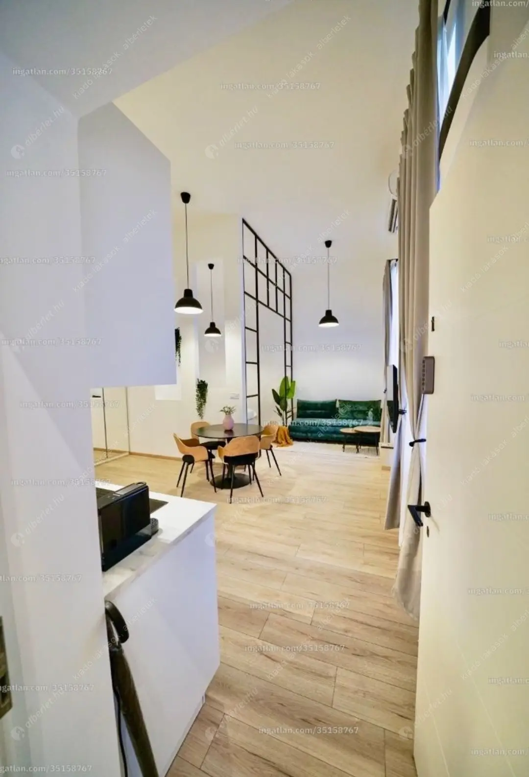 Kiadó albérlet 280000 Ft/hó áron: Budapest, VI. kerület  Király utca. Mérete: 35 nm, 1 szobás | Alberlet.hu - 6619297