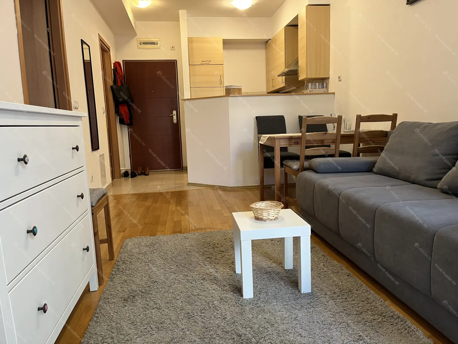 Kiadó albérlet 280000 Ft/hó áron: Budapest, VI. kerület  Király utca. Mérete: 42 nm, 2 szobás | Alberlet.hu - 6672144