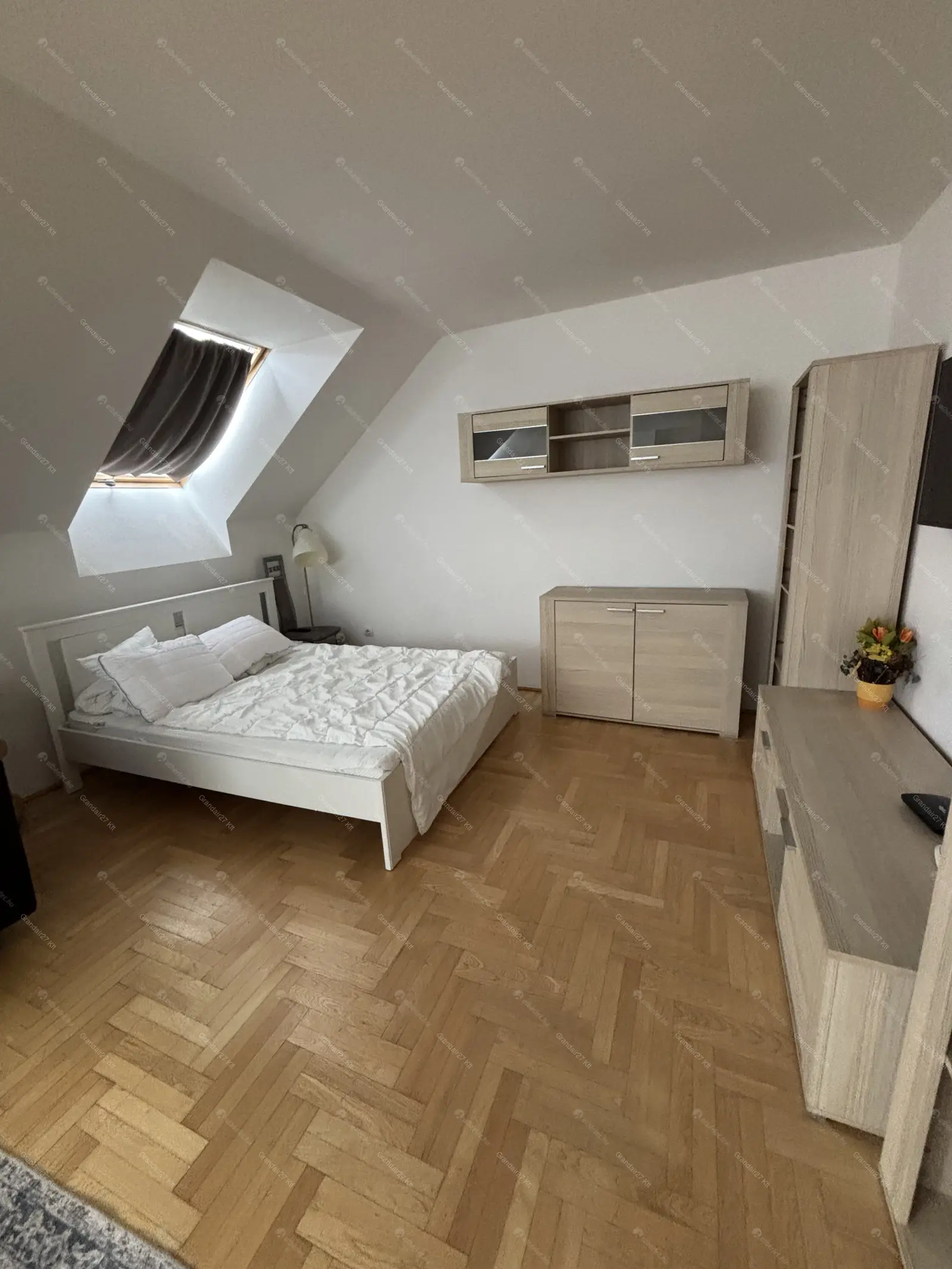 Kiadó albérlet 320000 Ft/hó áron: Budapest, VI. kerület  Király utca. Mérete: 45 nm, 2 szobás | Alberlet.hu - 6657849