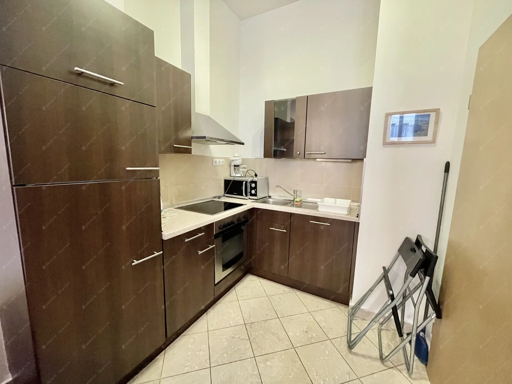 Kiadó albérlet 250000 Ft/hó áron: Budapest, VI. kerület  Király utca. Mérete: 47 nm, 2 szobás | Alberlet.hu - 6631377