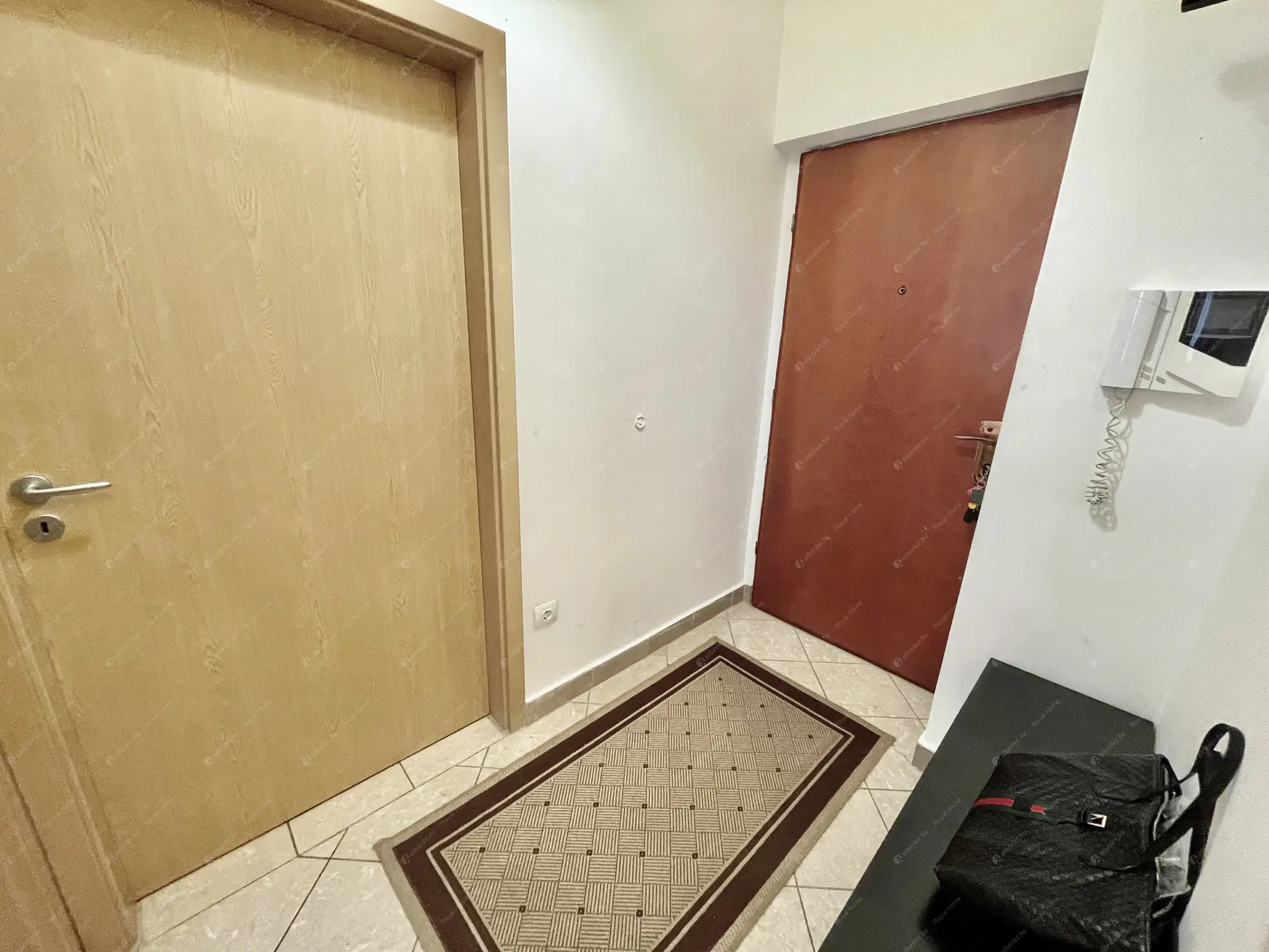 Kiadó albérlet 250000 Ft/hó áron: Budapest, VI. kerület  Király utca. Mérete: 47 nm, 2 szobás | Alberlet.hu - 6631381