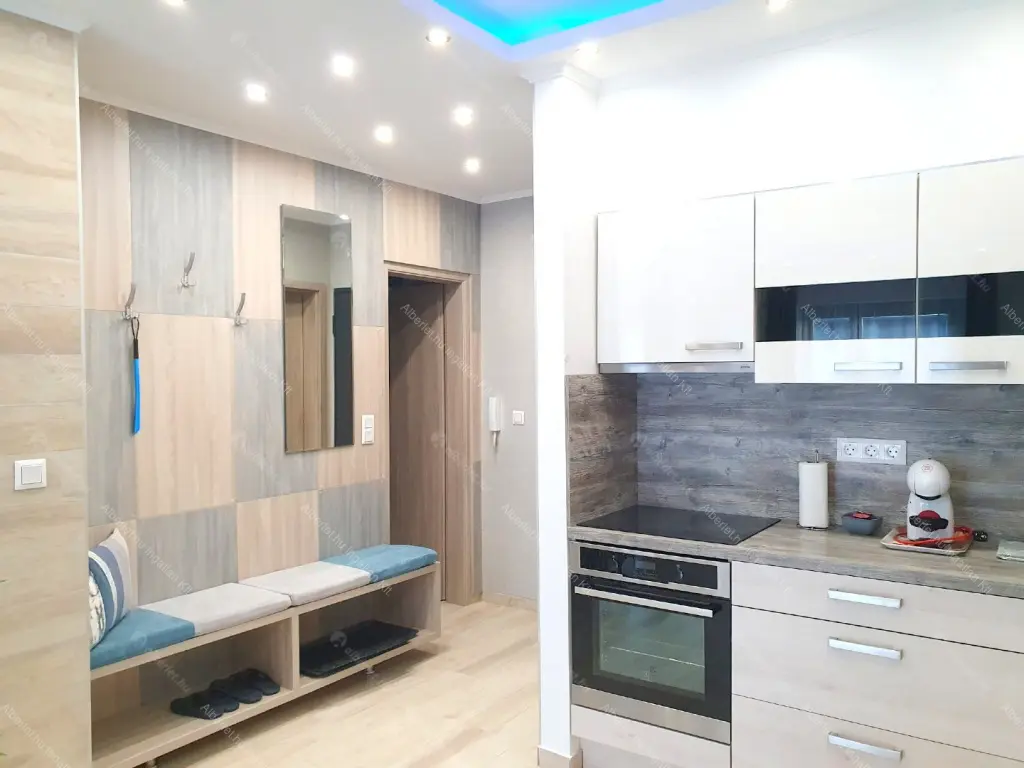 Kiadó albérlet 420000 Ft/hó áron: Budapest, VI. kerület  Király utca. Mérete: 50 nm, 2 szobás | Alberlet.hu - 6642503