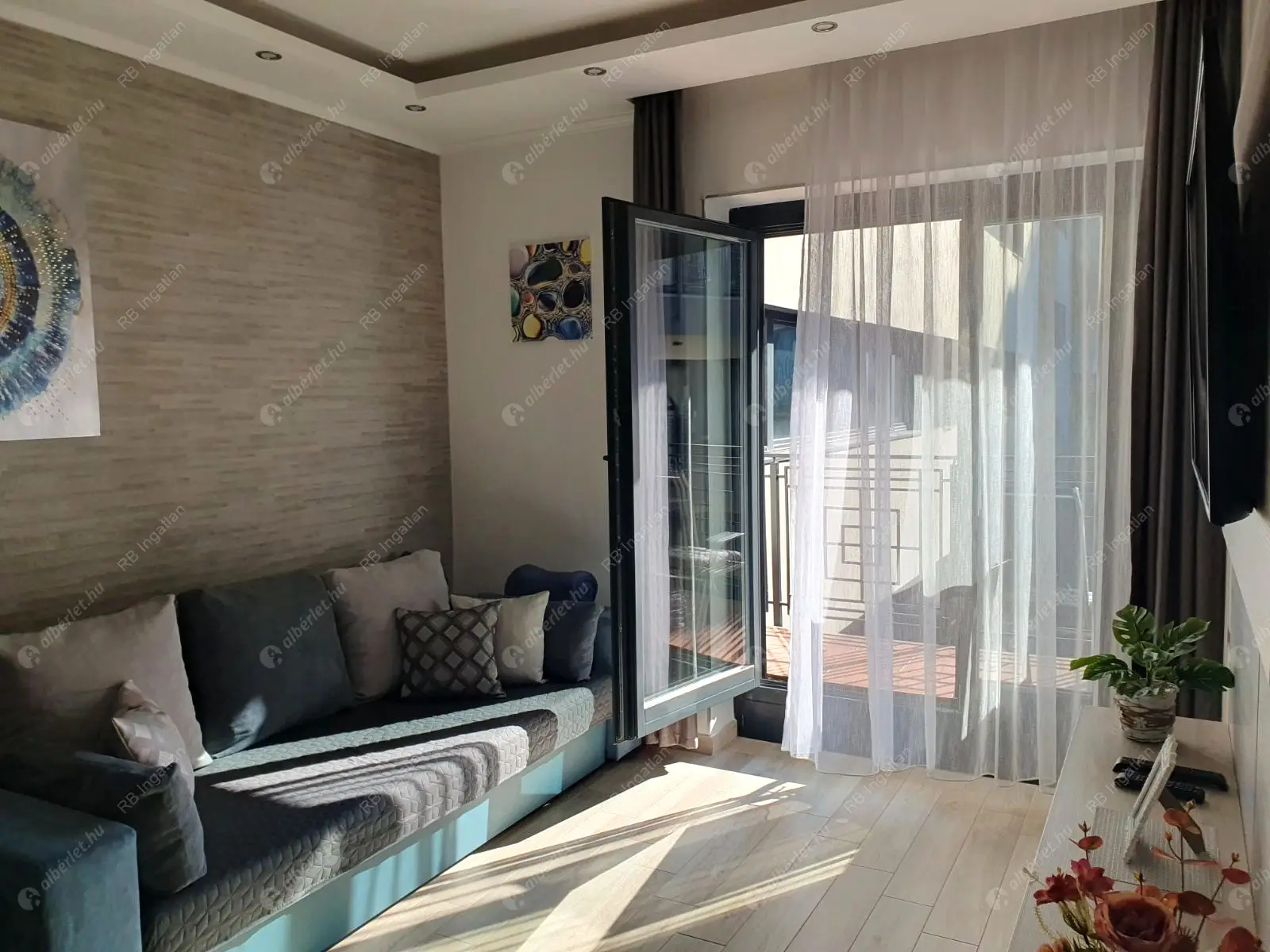 Kiadó albérlet 420000 Ft/hó áron: Budapest, VI. kerület  Király utca. Mérete: 50 nm, 2 szobás | Alberlet.hu - 6617793