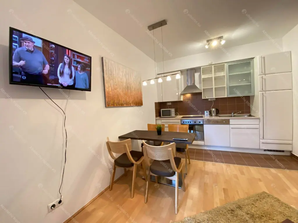 Kiadó albérlet 350000 Ft/hó áron: Budapest, VI. kerület  Király utca. Mérete: 50 nm, 2 szobás | Alberlet.hu - 6660908