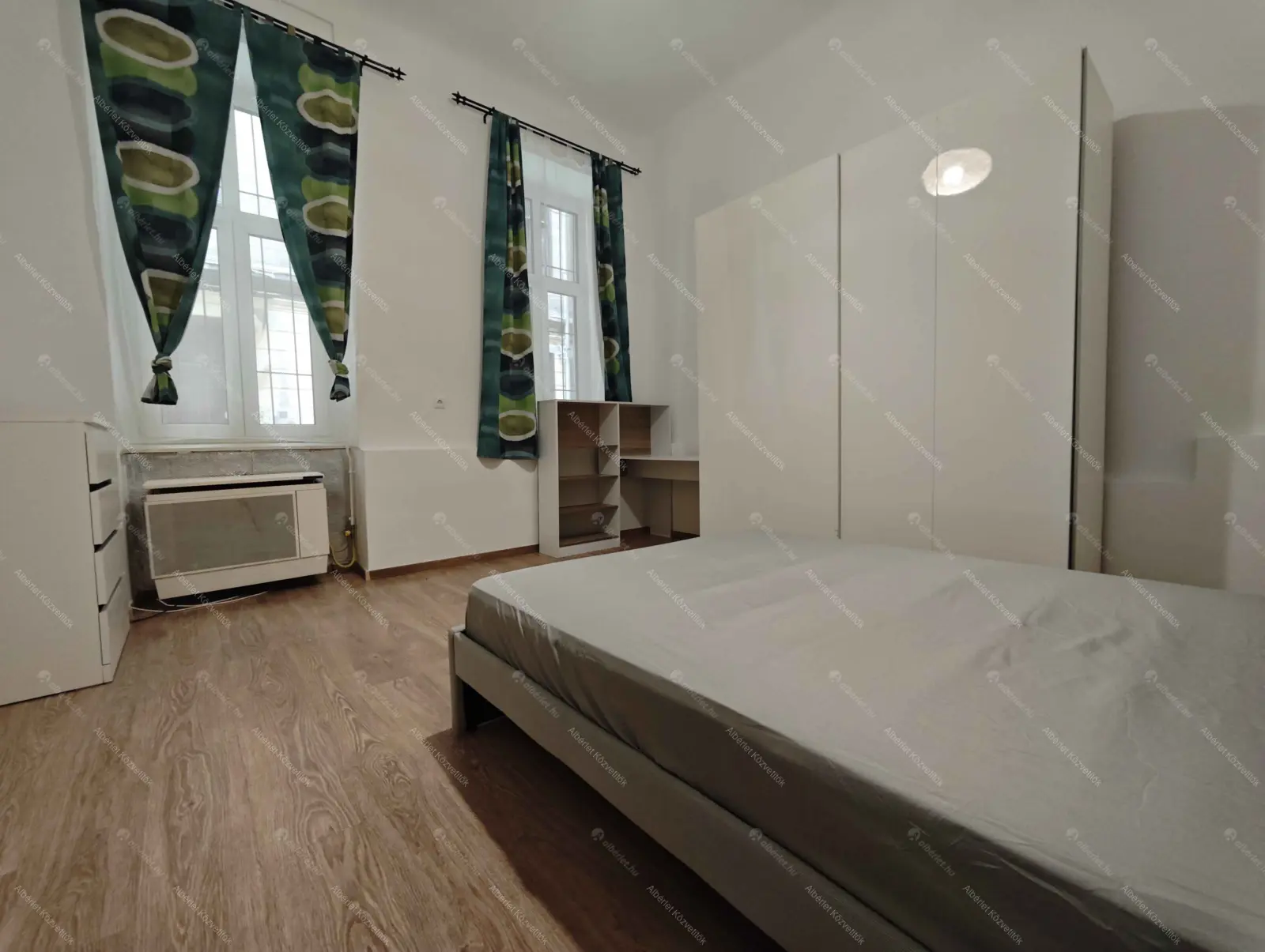 Kiadó albérlet 240000 Ft/hó áron: Budapest, VI. kerület  Király utca. Mérete: 54 nm, 2 szobás | Alberlet.hu - 6659562