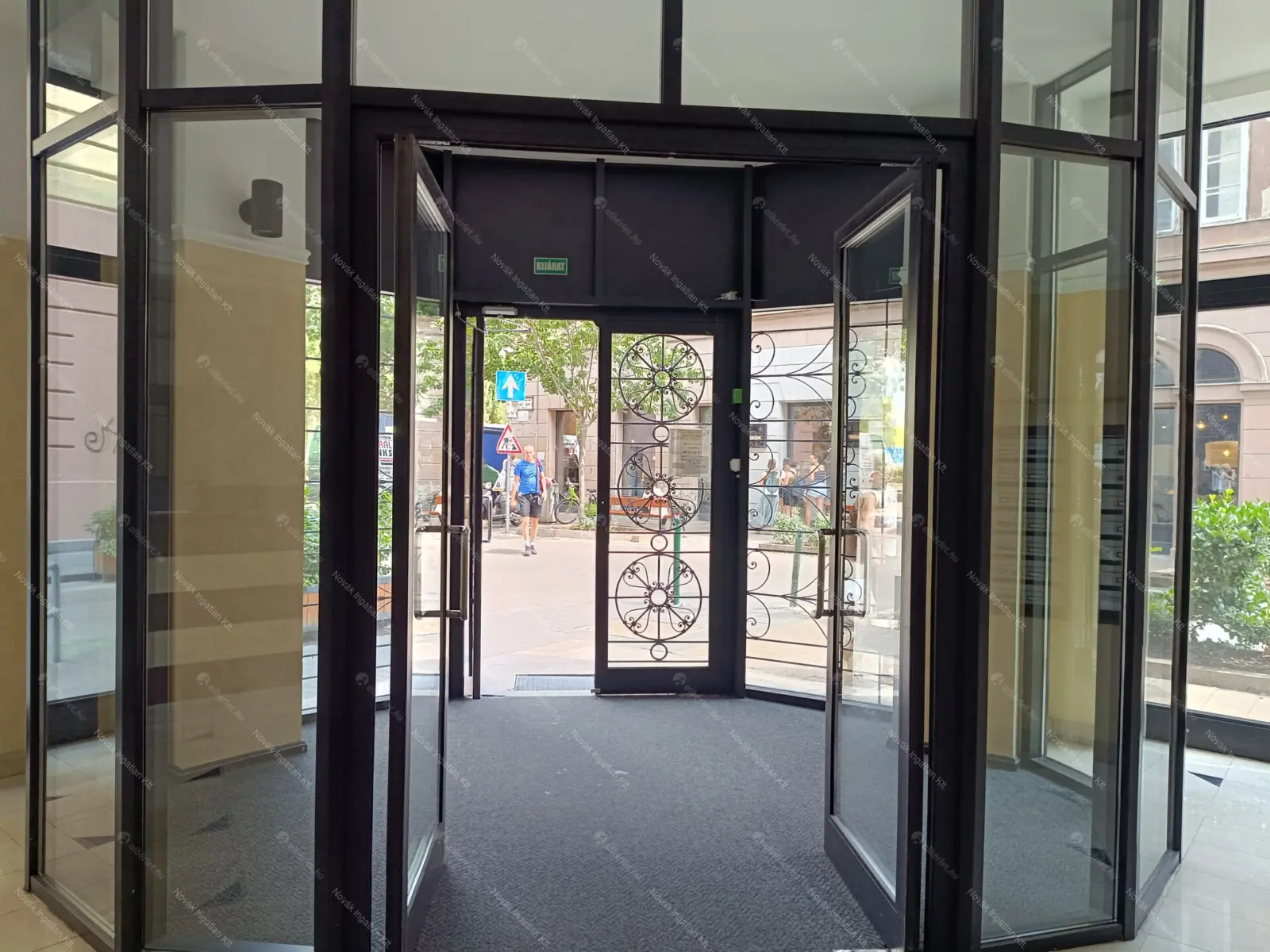 Kiadó albérlet 280000 Ft/hó áron: Budapest, VI. kerület  Király utca. Mérete: 57 nm, 2 szobás | Alberlet.hu - 6478691