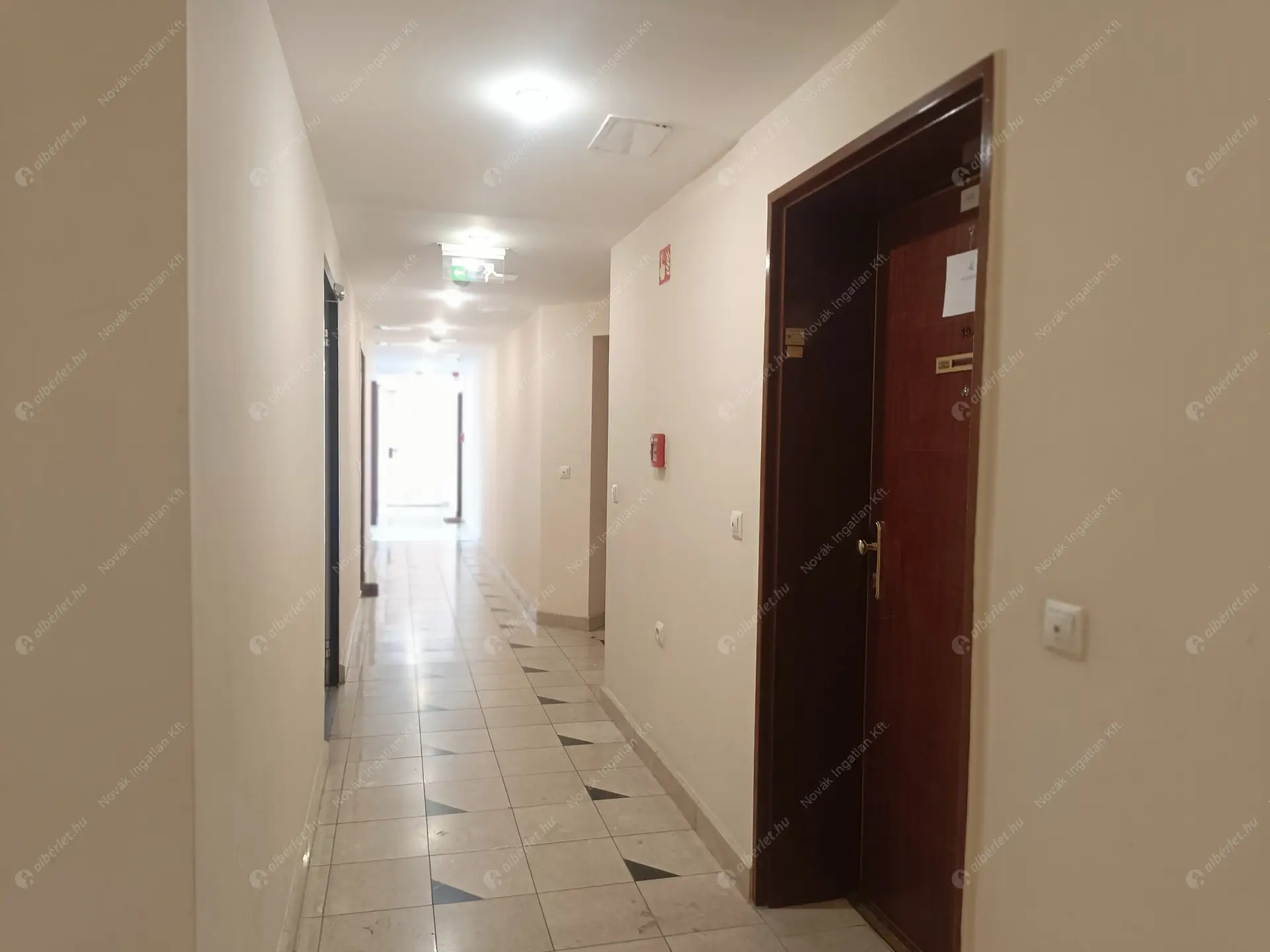 Kiadó albérlet 280000 Ft/hó áron: Budapest, VI. kerület  Király utca. Mérete: 58 nm, 2 szobás | Alberlet.hu - 6477131