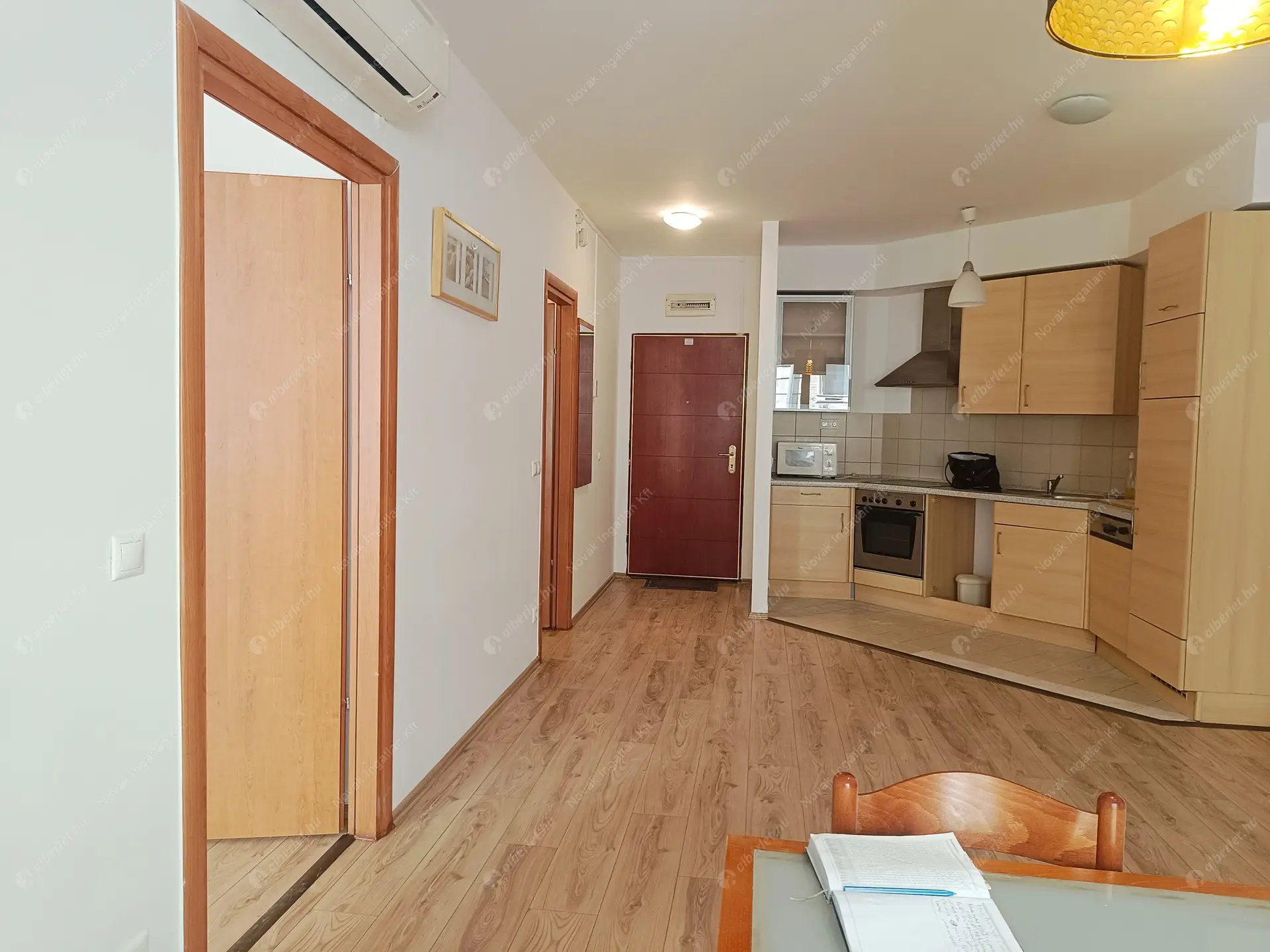 Kiadó albérlet 280000 Ft/hó áron: Budapest, VI. kerület  Király utca. Mérete: 58 nm, 2 szobás | Alberlet.hu - 6477142