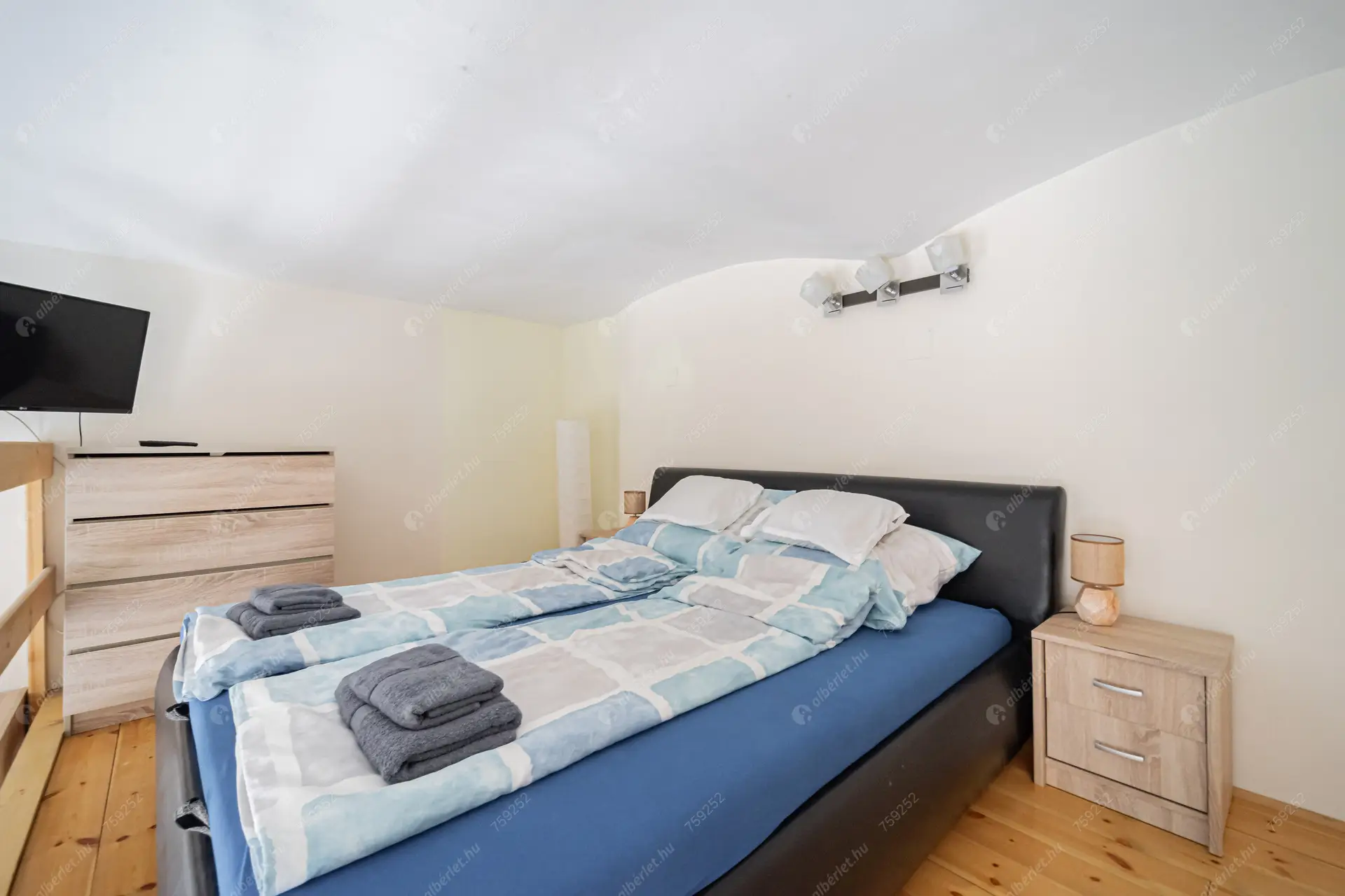 Kiadó albérlet 310000 Ft/hó áron: Budapest, VI. kerület  Király utca. Mérete: 61 nm, 2 szobás | Alberlet.hu - 6419538