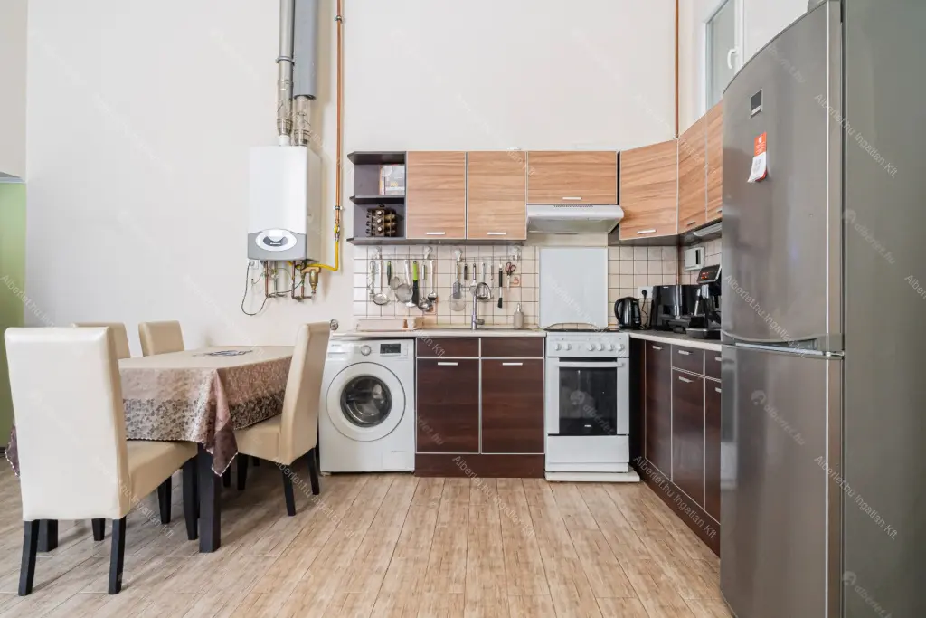 Kiadó albérlet 310000 Ft/hó áron: Budapest, VI. kerület  Király utca. Mérete: 61 nm, 2 szobás | Alberlet.hu - 6697538