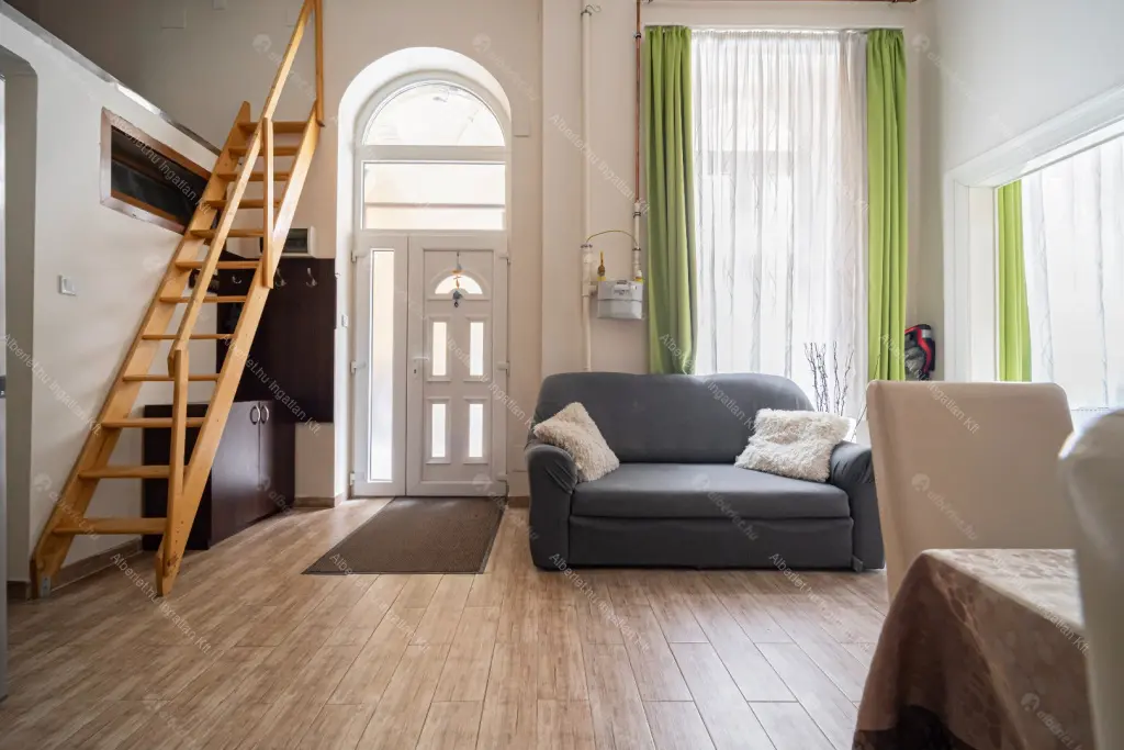 Kiadó albérlet 310000 Ft/hó áron: Budapest, VI. kerület  Király utca. Mérete: 61 nm, 2 szobás | Alberlet.hu - 6697539