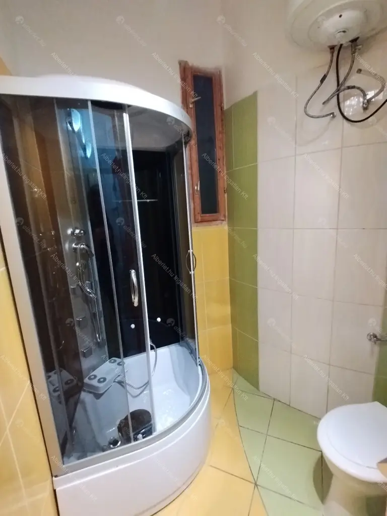 Kiadó albérlet 260000 Ft/hó áron: Budapest, VI. kerület  Király utca. Mérete: 68 nm, 2 szobás | Alberlet.hu - 6691001