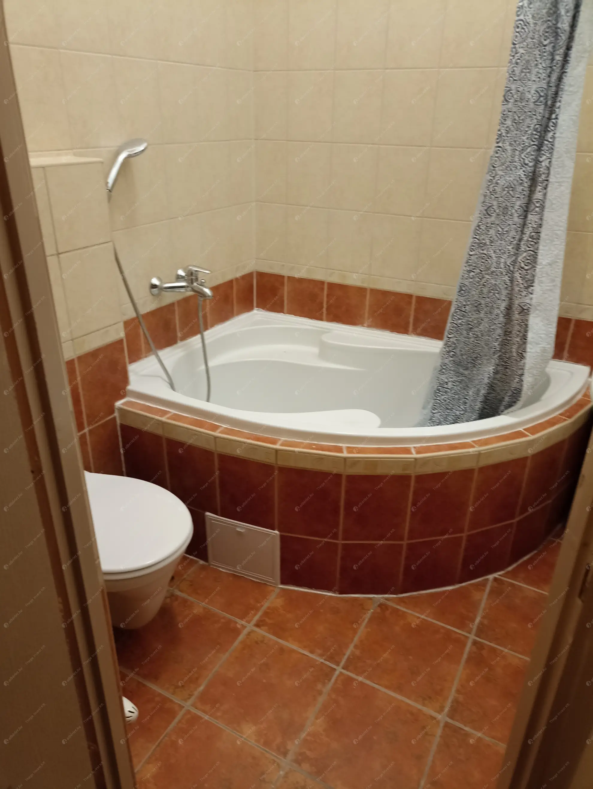 Kiadó albérlet 300000 Ft/hó áron: Budapest, VI. kerület  Király utca. Mérete: 76 nm, 3 szobás | Alberlet.hu - 6610130