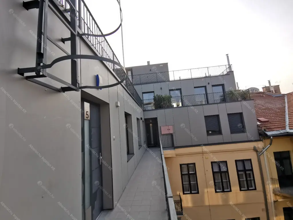 Kiadó albérlet 946000 Ft/hó áron: Budapest, VI. kerület  Király utca. Mérete: 85 nm, 3 szobás | Alberlet.hu - 6694949