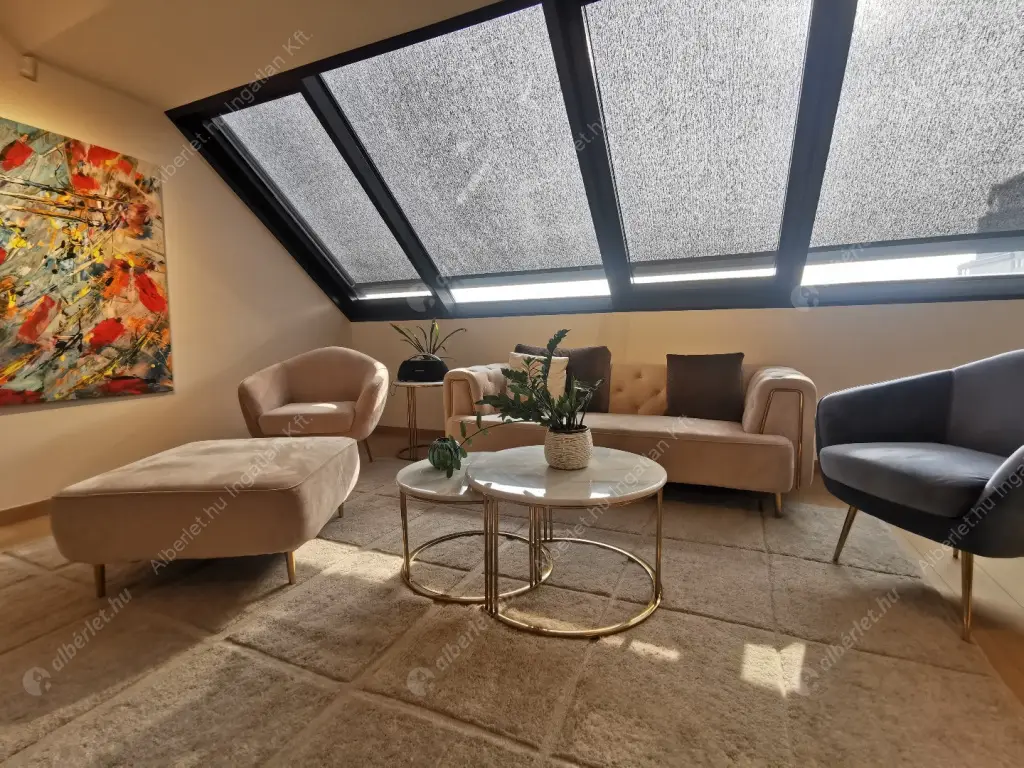 Kiadó albérlet 1004000 Ft/hó áron: Budapest, VI. kerület  Király utca. Mérete: 85 nm, 3 szobás | Alberlet.hu - 6517326