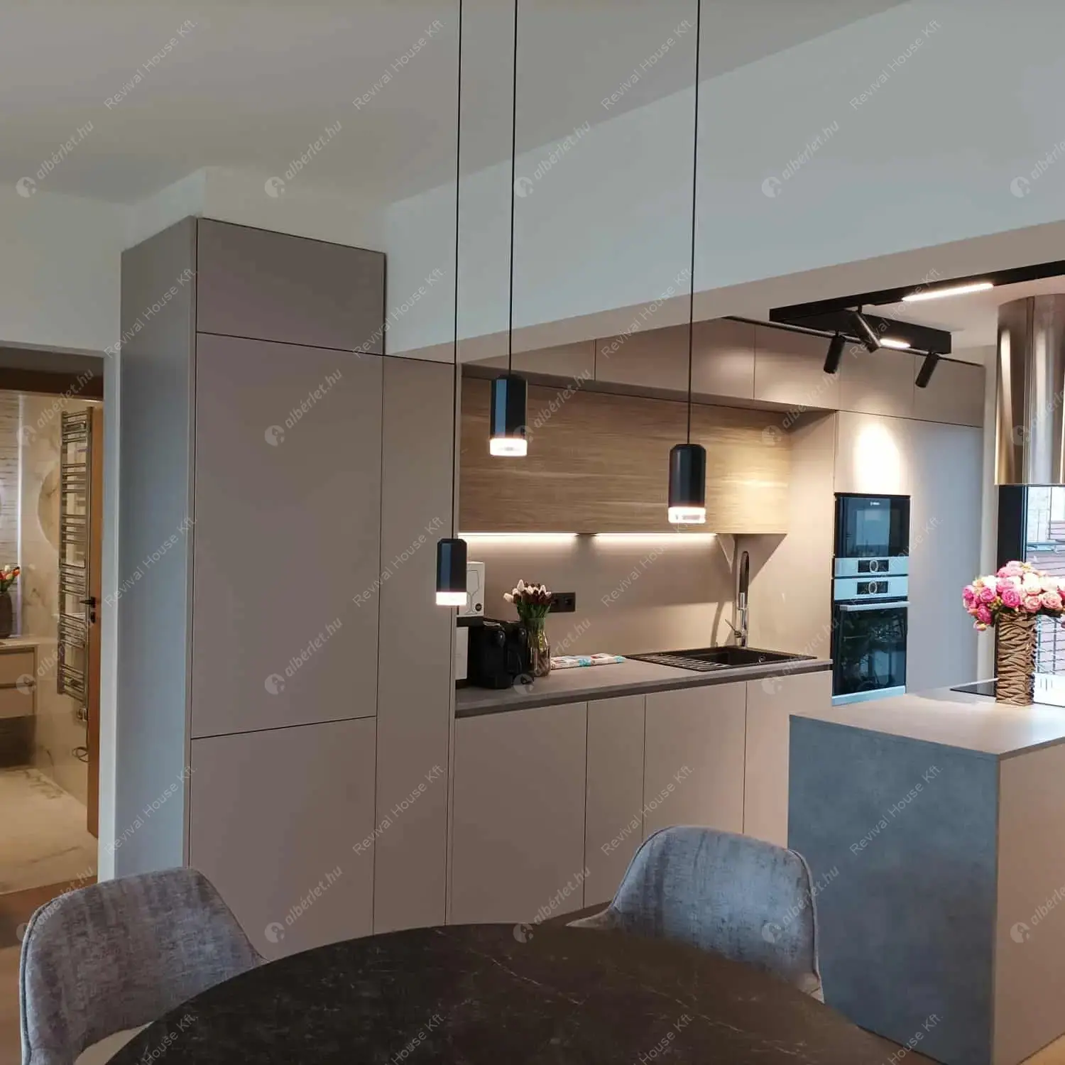 Kiadó albérlet 1008000 Ft/hó áron: Budapest, VI. kerület  Király utca. Mérete: 86 nm, 3 szobás | Alberlet.hu - 6502504