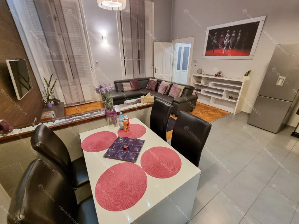 Kiadó albérlet 450000 Ft/hó áron: Budapest, VI. kerület  Király utca. Mérete: 90 nm, 3 szobás | Alberlet.hu - 6649750