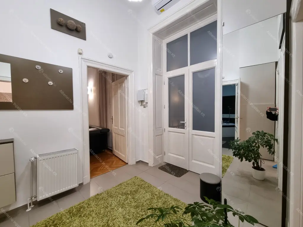 Kiadó albérlet 450000 Ft/hó áron: Budapest, VI. kerület  Király utca. Mérete: 90 nm, 3 szobás | Alberlet.hu - 6649763