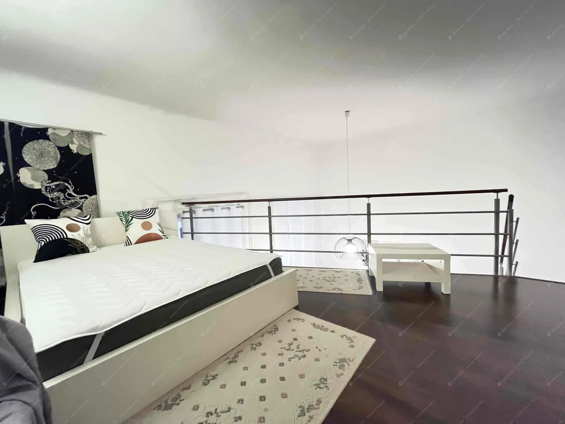 Kiadó albérlet 220000 Ft/hó áron: Budapest, VI. kerület  Lázár utca. Mérete: 27 nm, 1 szobás | Alberlet.hu - 6595922