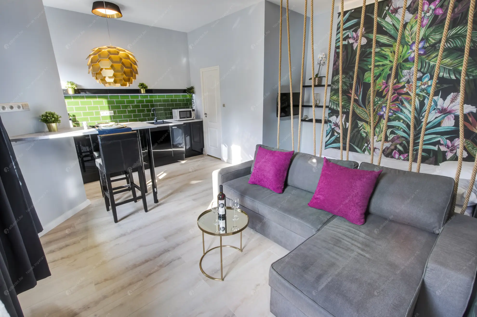 Kiadó albérlet 235000 Ft/hó áron: Budapest, VI. kerület  Lázár utca. Mérete: 28 nm, 1 szobás | Alberlet.hu - 6613302