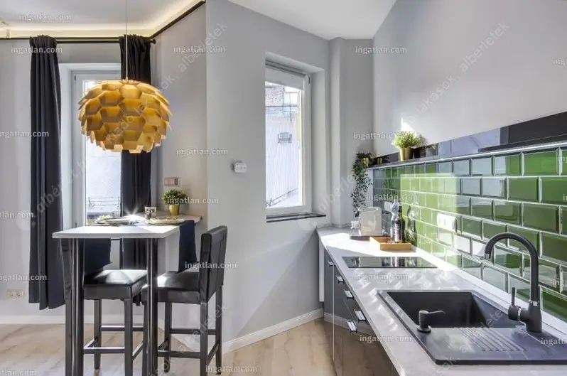 Kiadó albérlet 185000 Ft/hó áron: Budapest, VI. kerület  Lázár utca. Mérete: 28 nm, 1 szobás | Alberlet.hu - 6634562