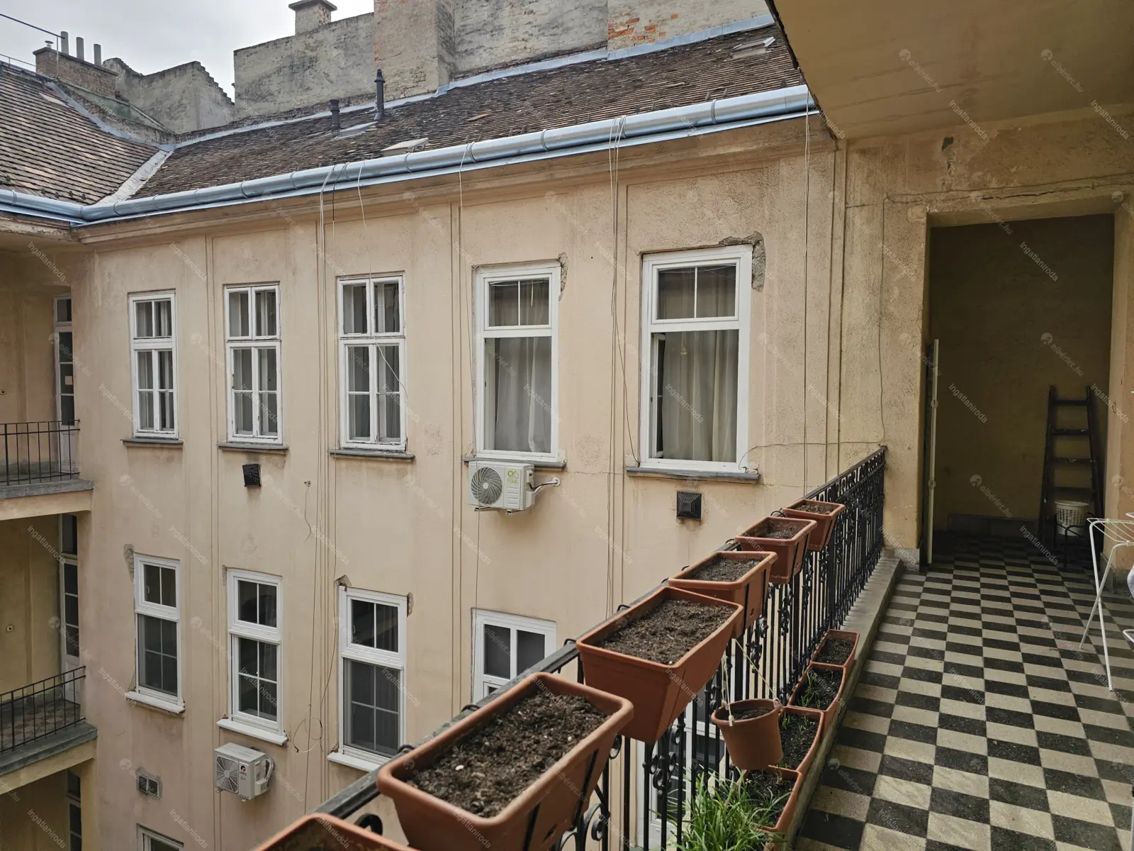 Kiadó albérlet 170000 Ft/hó áron: Budapest, VI. kerület  Lázár utca. Mérete: 30 nm, 1 szobás | Alberlet.hu - 6686051