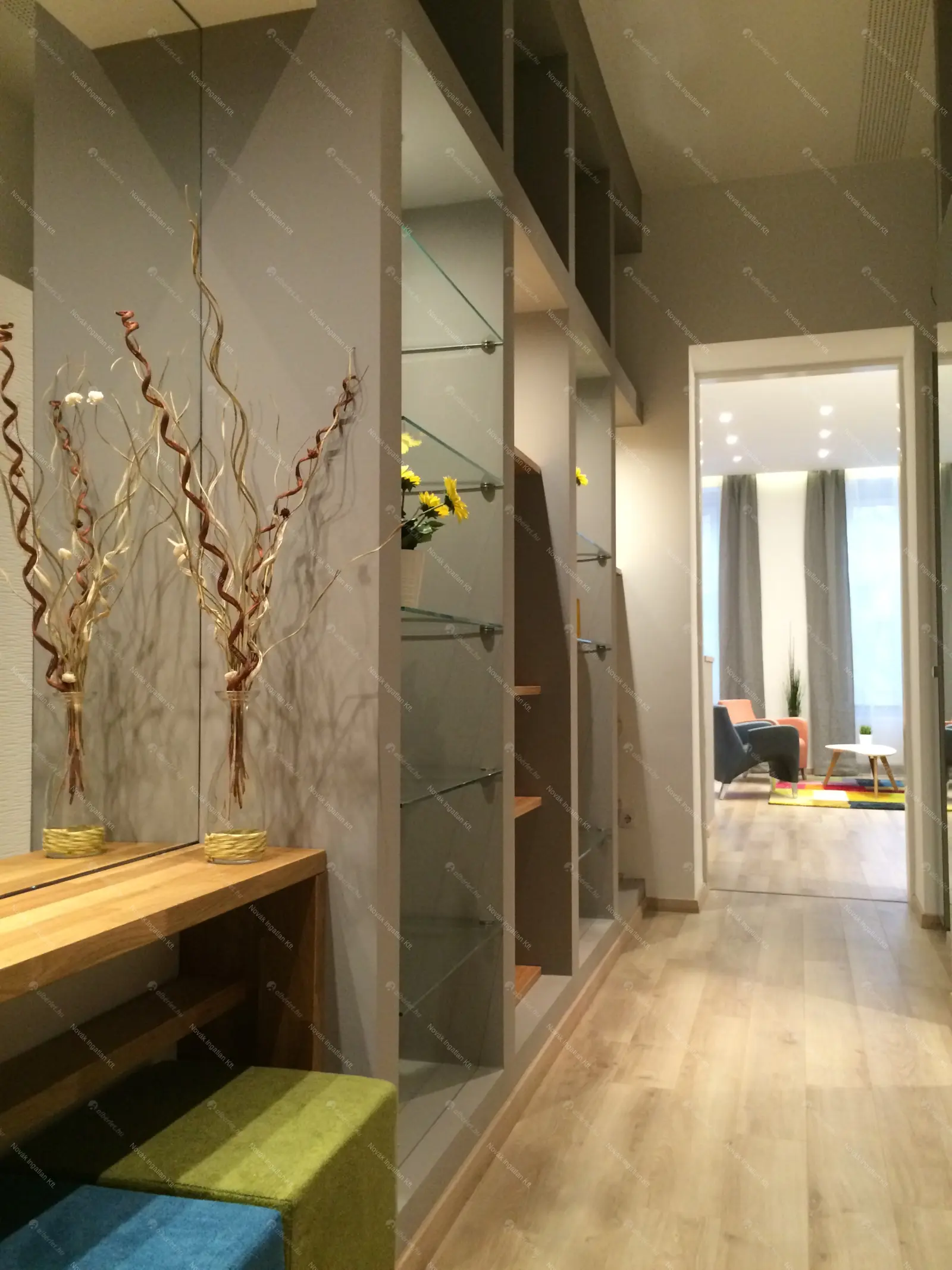 Kiadó albérlet 375000 Ft/hó áron: Budapest, VI. kerület  Liszt Ferenc tér. Mérete: 55 nm, 2 szobás | Alberlet.hu - 6671145