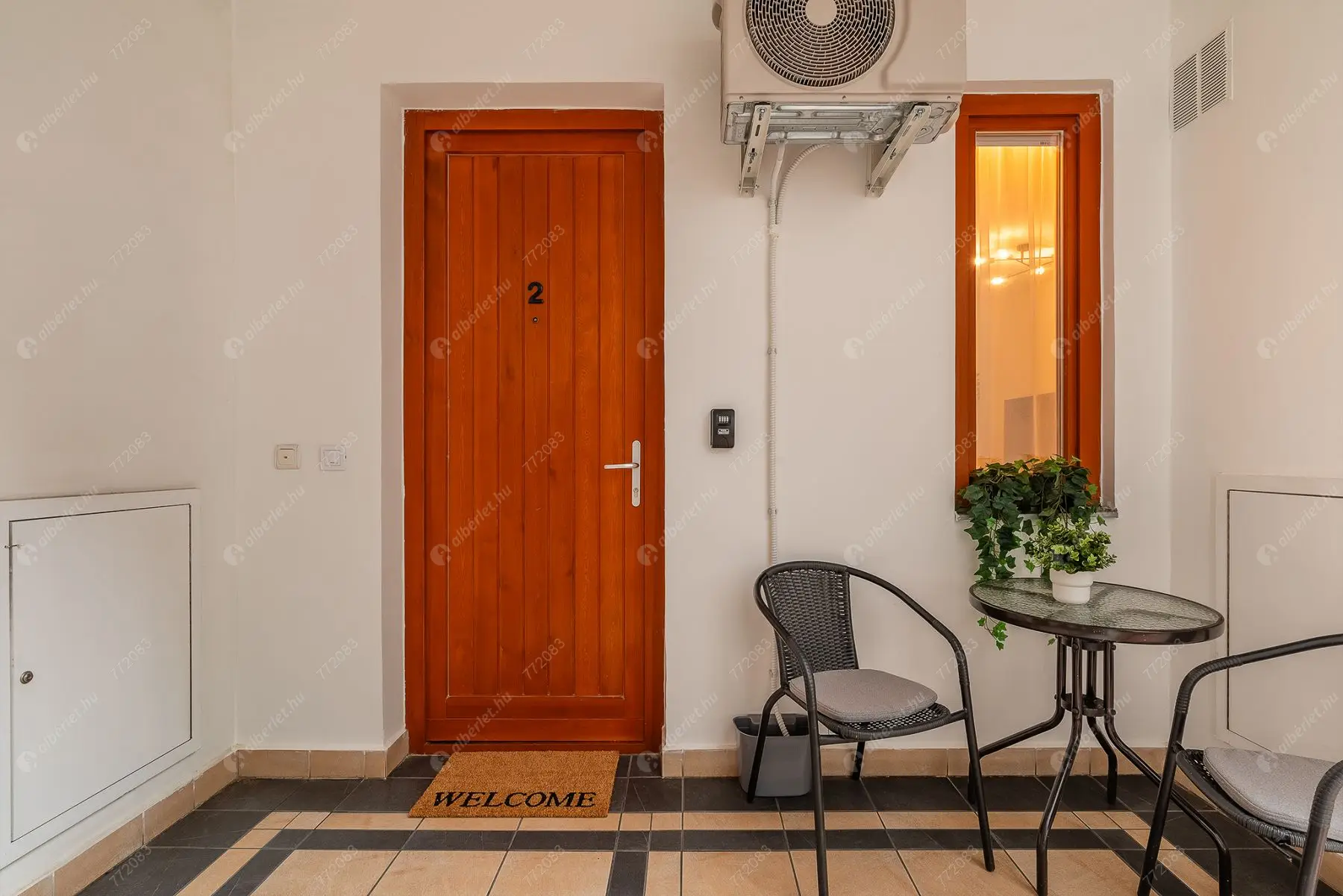 Kiadó albérlet 350000 Ft/hó áron: Budapest, VI. kerület  Lovag utca. Mérete: 35 nm, 1 szobás | Alberlet.hu - 6603358