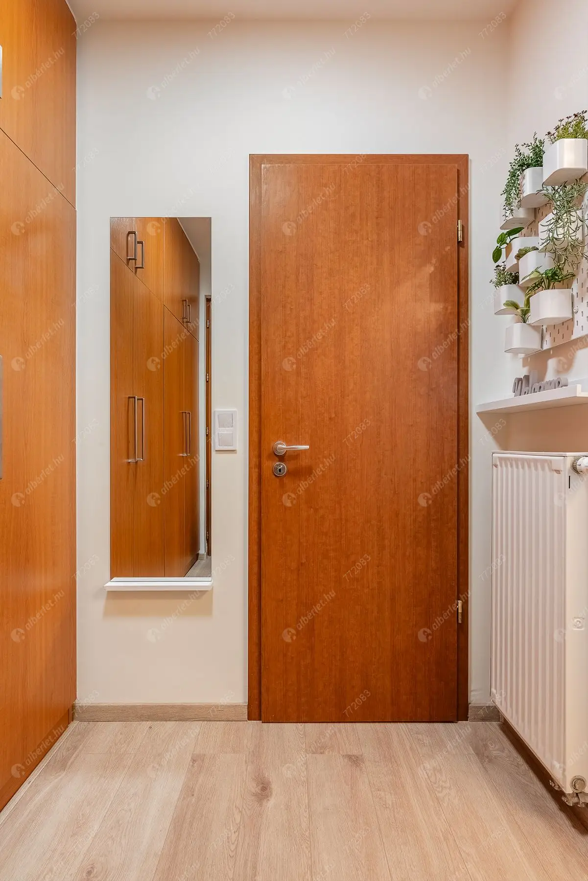 Kiadó albérlet 350000 Ft/hó áron: Budapest, VI. kerület  Lovag utca. Mérete: 35 nm, 1 szobás | Alberlet.hu - 6603361