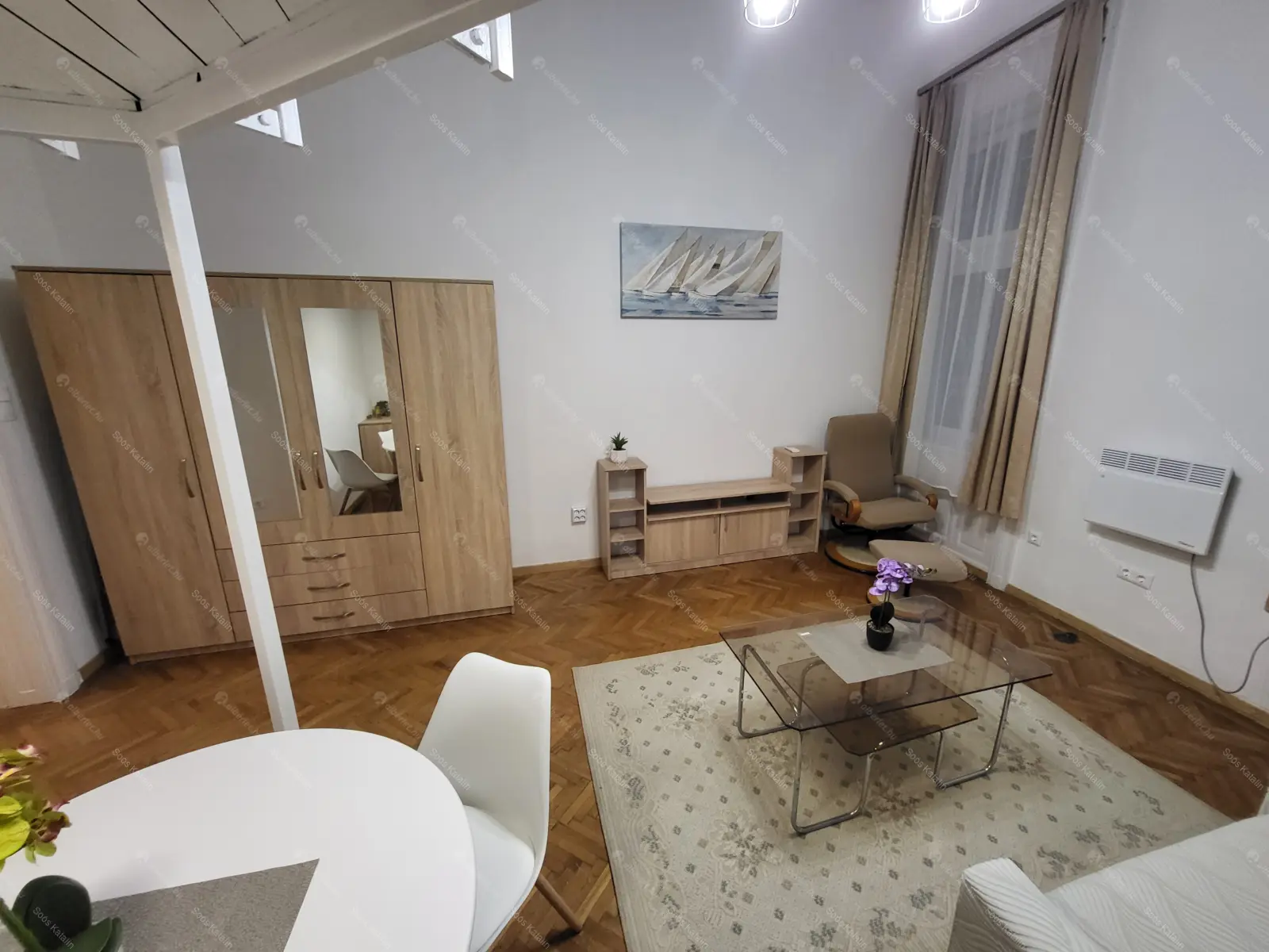 Kiadó albérlet 250000 Ft/hó áron: Budapest, VI. kerület  Lovag utca. Mérete: 38 nm, 1 szobás | Alberlet.hu - 6656712