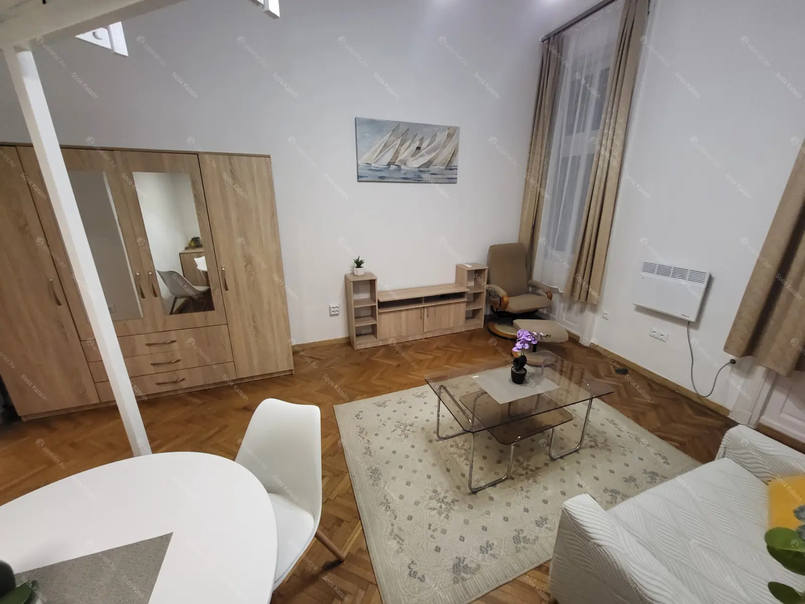 Kiadó albérlet 250000 Ft/hó áron: Budapest, VI. kerület  Lovag utca. Mérete: 38 nm, 1 szobás | Alberlet.hu - 6656713