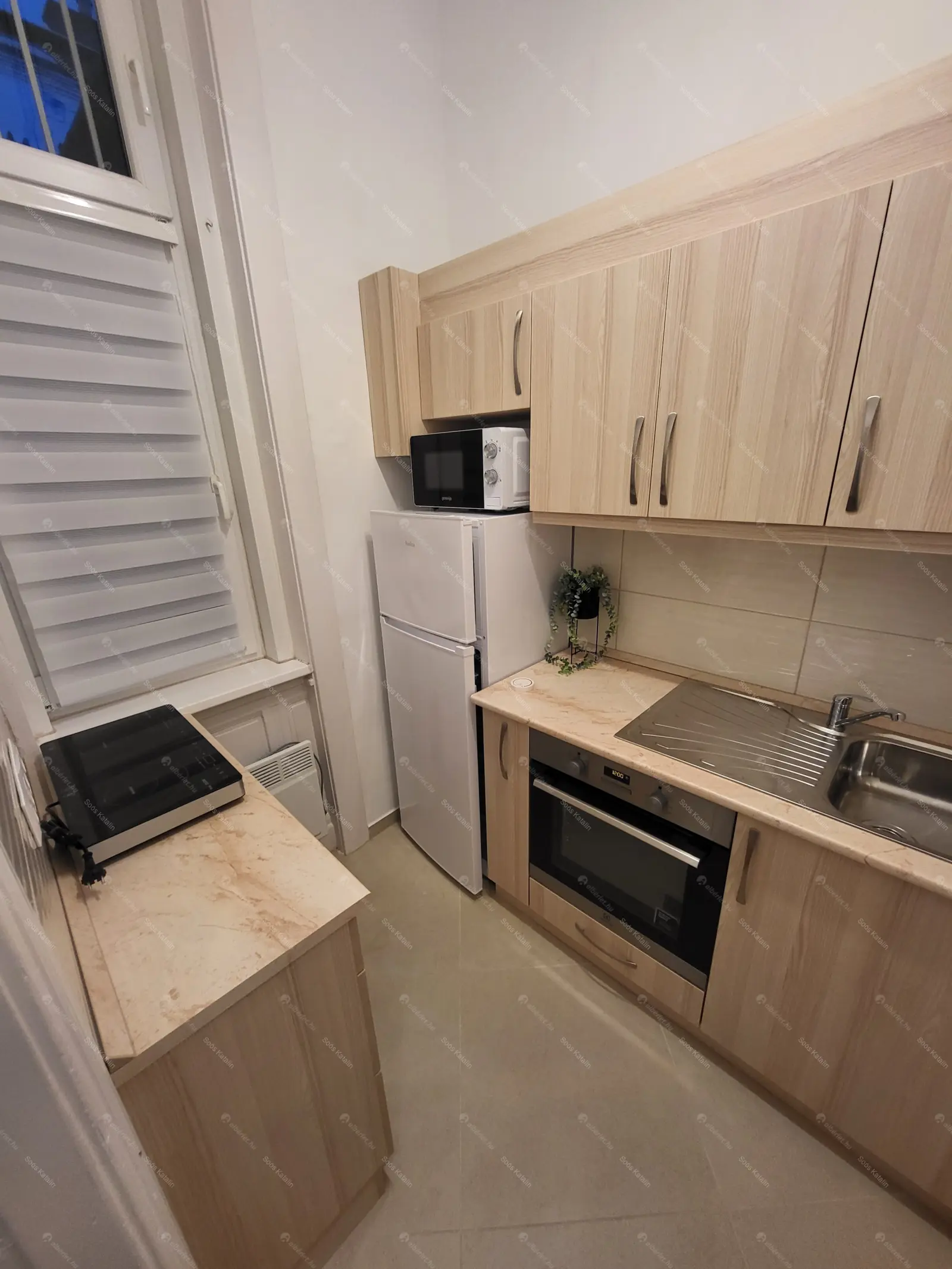 Kiadó albérlet 250000 Ft/hó áron: Budapest, VI. kerület  Lovag utca. Mérete: 38 nm, 1 szobás | Alberlet.hu - 6656723