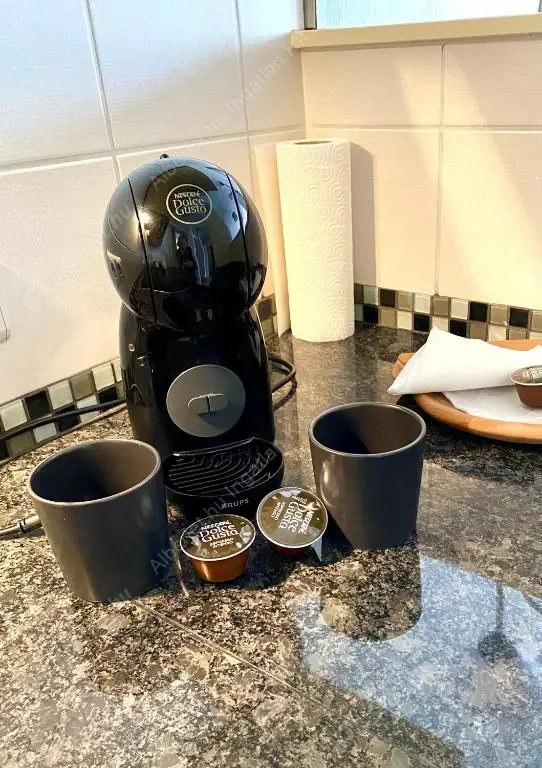 Kiadó albérlet 320000 Ft/hó áron: Budapest, VI. kerület  Lovag utca. Mérete: 47 nm, 2 szobás | Alberlet.hu - 6630252