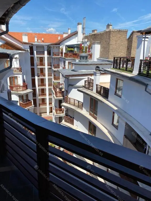 Kiadó albérlet 265000 Ft/hó áron: Budapest, VI. kerület  Lovag utca. Mérete: 47 nm, 2 szobás | Alberlet.hu - 6652700