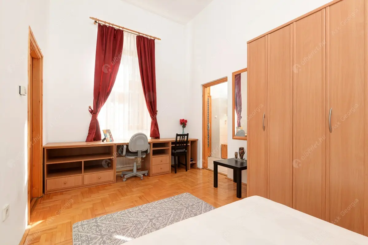 Kiadó albérlet 220000 Ft/hó áron: Budapest, VI. kerület  Lovag utca. Mérete: 50 nm, 2 szobás | Alberlet.hu - 4921962