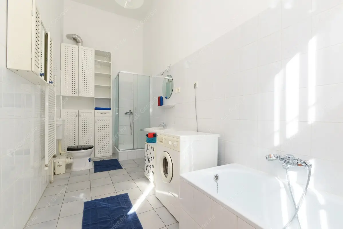 Kiadó albérlet 220000 Ft/hó áron: Budapest, VI. kerület  Lovag utca. Mérete: 50 nm, 2 szobás | Alberlet.hu - 4921964