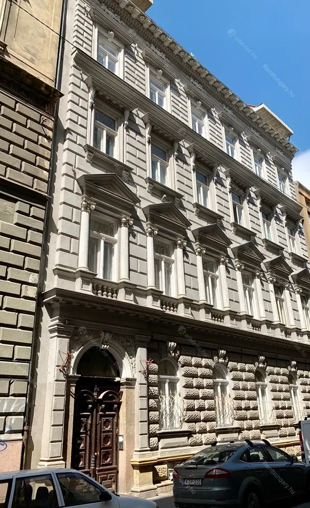 Kiadó albérlet 401000 Ft/hó áron: Budapest, VI. kerület  Mozsár utca. Mérete: 90 nm, 2 szobás | Alberlet.hu - 6707945