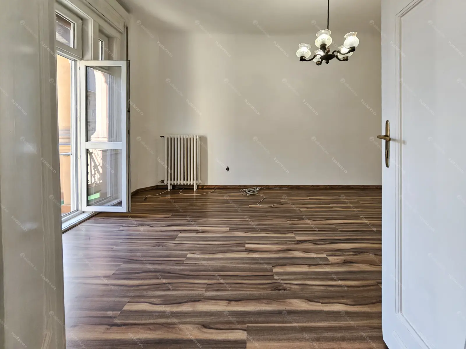 Kiadó albérlet 380000 Ft/hó áron: Budapest, VI. kerület  Nagymező utca. Mérete: 116 nm, 3 szobás | Alberlet.hu - 6686758