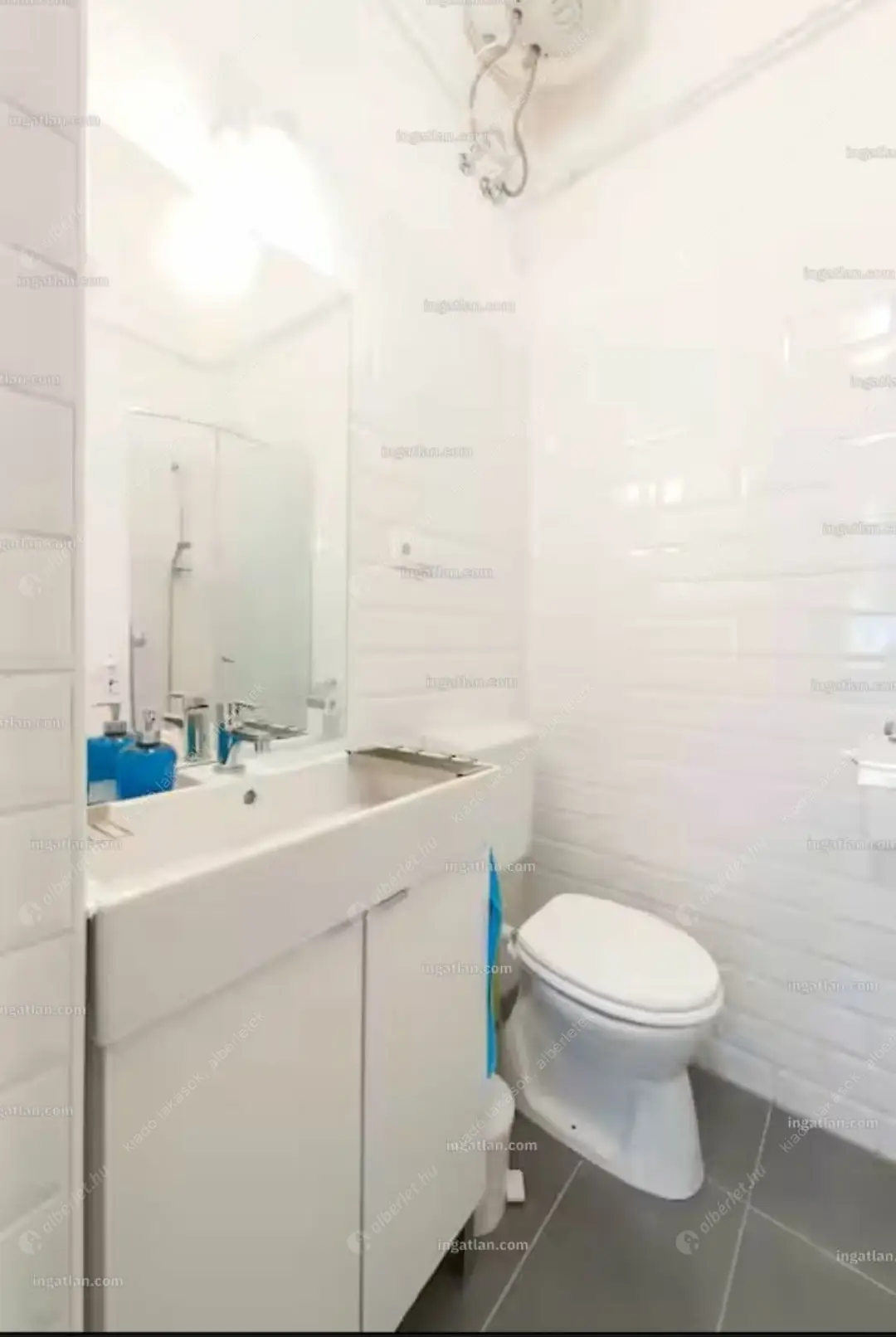 Kiadó albérlet 235000 Ft/hó áron: Budapest, VI. kerület  Nagymező utca. Mérete: 35 nm, 1 szobás | Alberlet.hu - 6621312