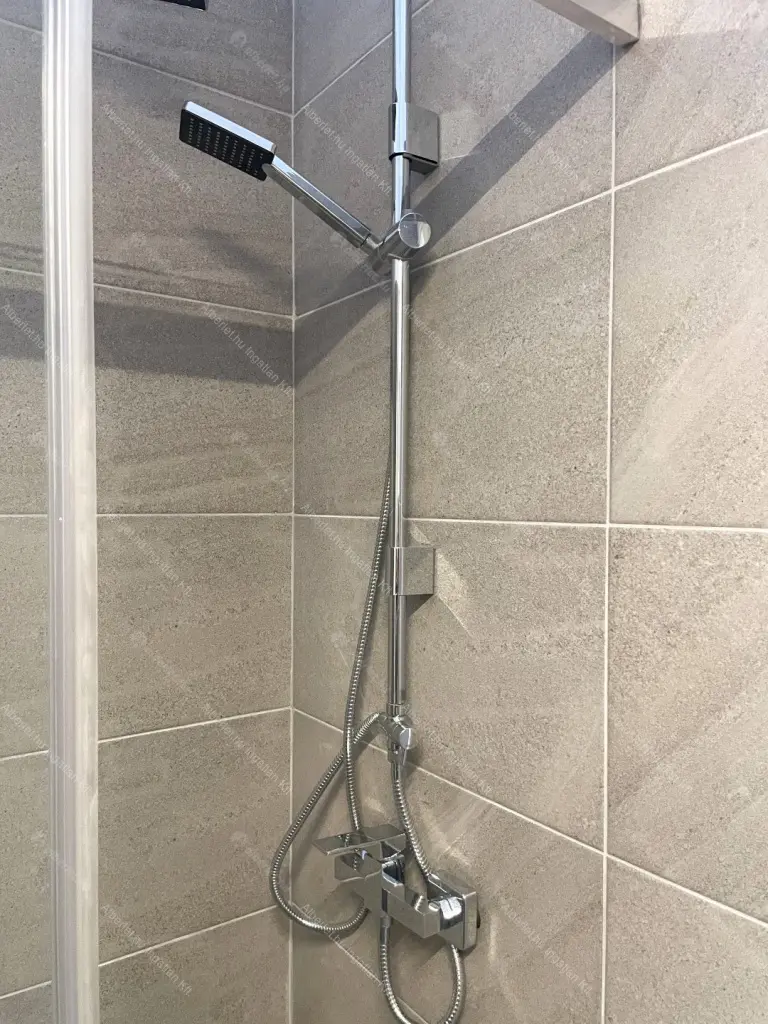 Kiadó albérlet 230000 Ft/hó áron: Budapest, VI. kerület  Nagymező utca. Mérete: 35 nm, 1 szobás | Alberlet.hu - 6659711