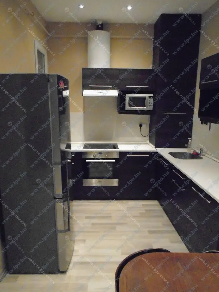 Kiadó albérlet 200000 Ft/hó áron: Budapest, VI. kerület  Nagymező utca. Mérete: 50 nm, 2 szobás | Alberlet.hu - 6640501