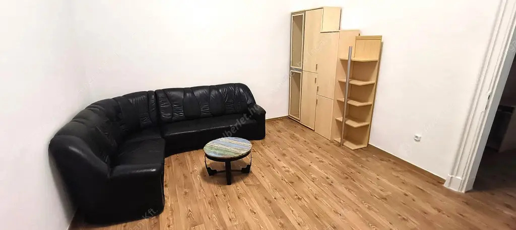 Kiadó albérlet 320000 Ft/hó áron: Budapest, VI. kerület  Nagymező utca. Mérete: 54 nm, 2 szobás | Alberlet.hu - 6524903